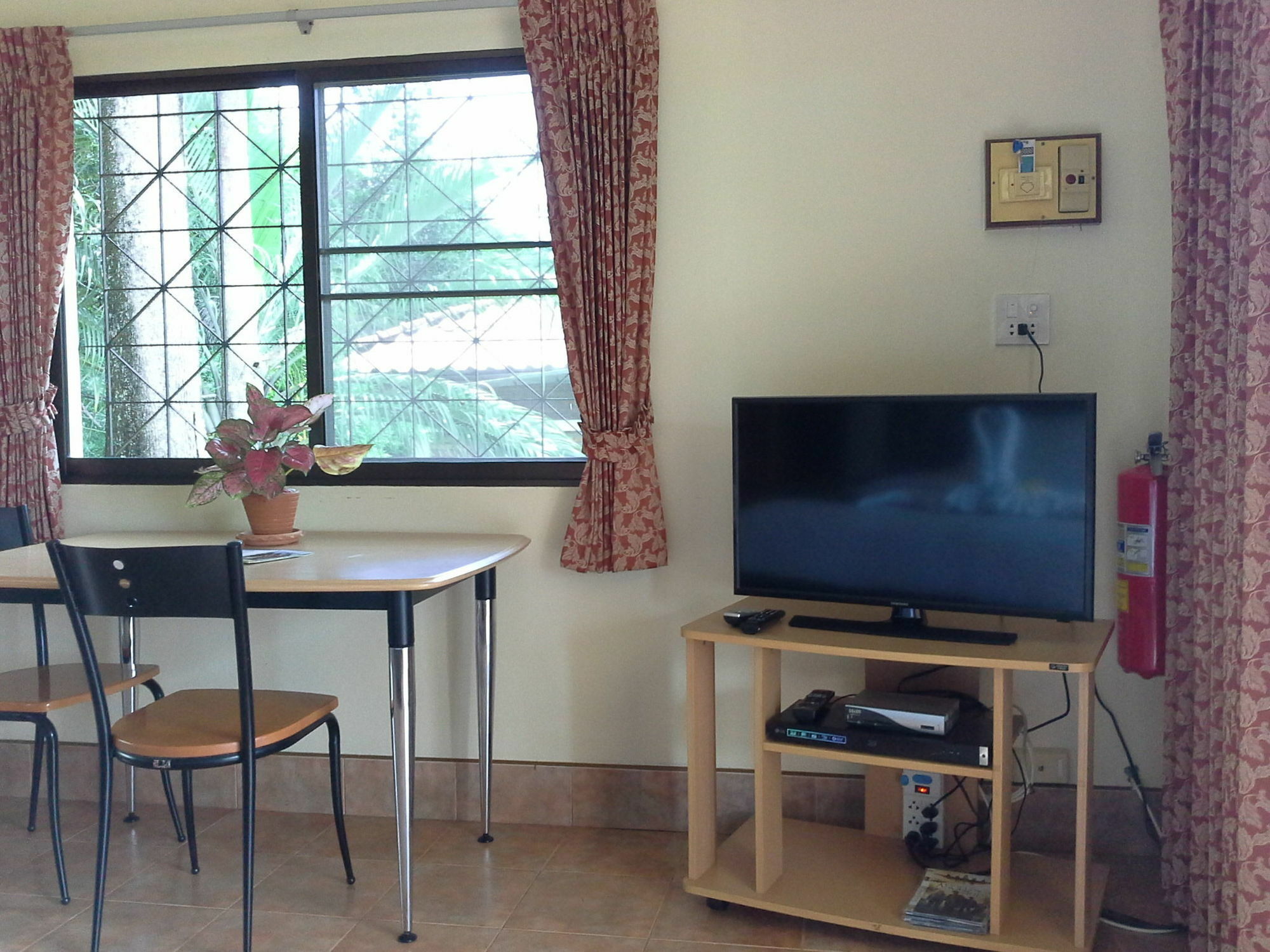 Freedom Estate Appartement Ko Lanta Buitenkant foto
